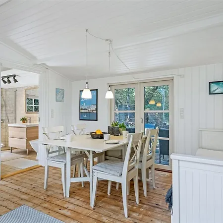Hellena Holiday home
